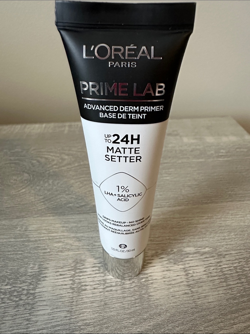 L'Oreal Prime Lab Advanced Derm Primer - Black & White